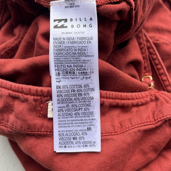 Woman's Billabong Jumpsuit Red Crimson Solid L Romper Summer City Beach Open - Picture 6 of 15